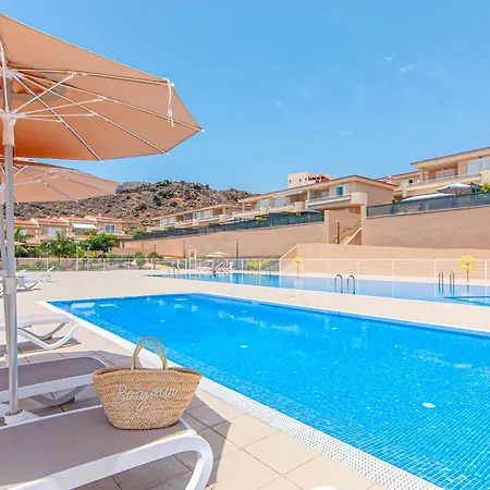 Townhouse Dakota - Amazing Sea View, Pool Area And Bbq