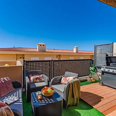 Townhouse Dakota - Amazing Sea View, Pool Area And Bbq *